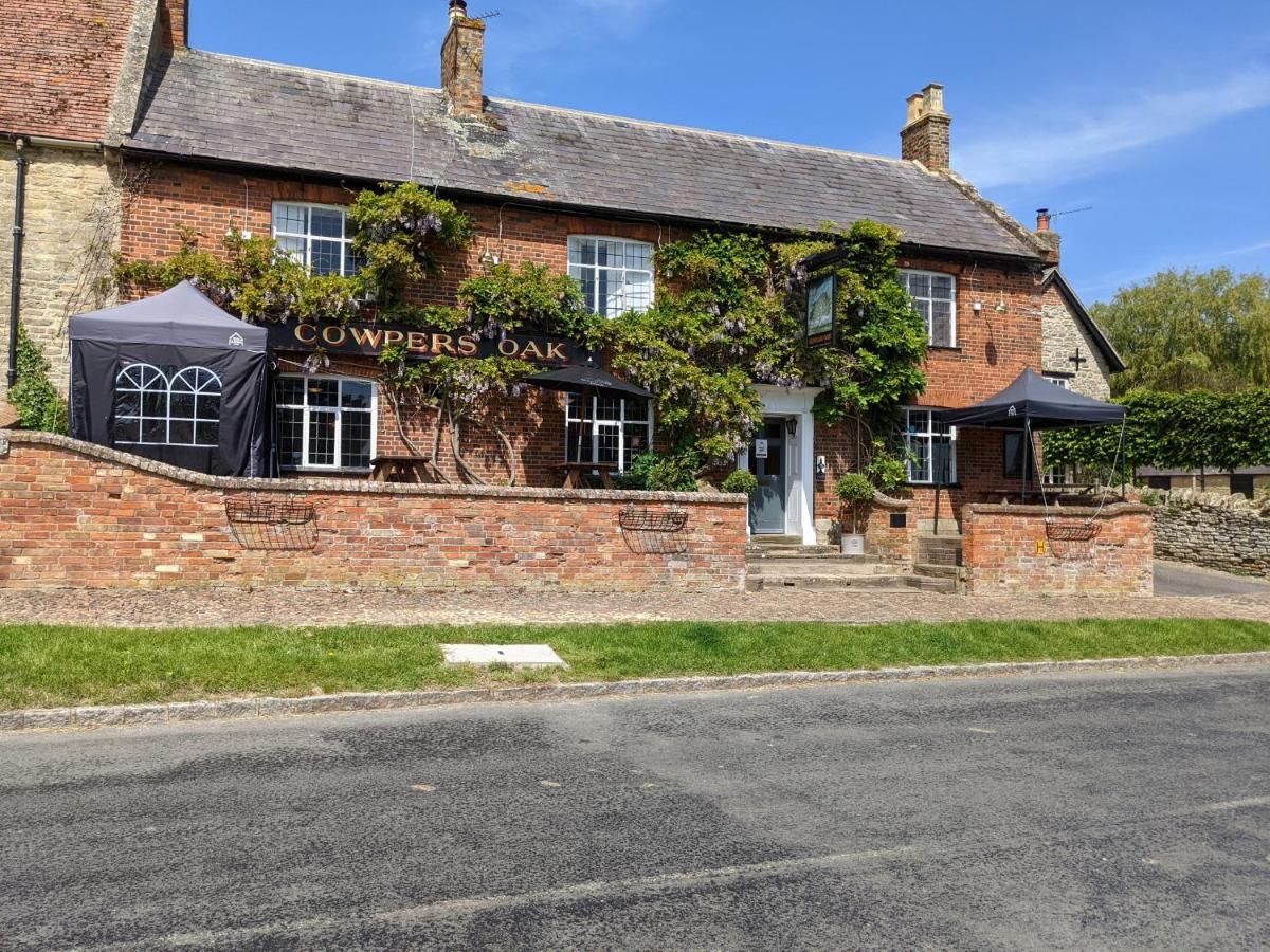 Bed and Breakfast Cowpers Oak Olney Exteriér fotografie