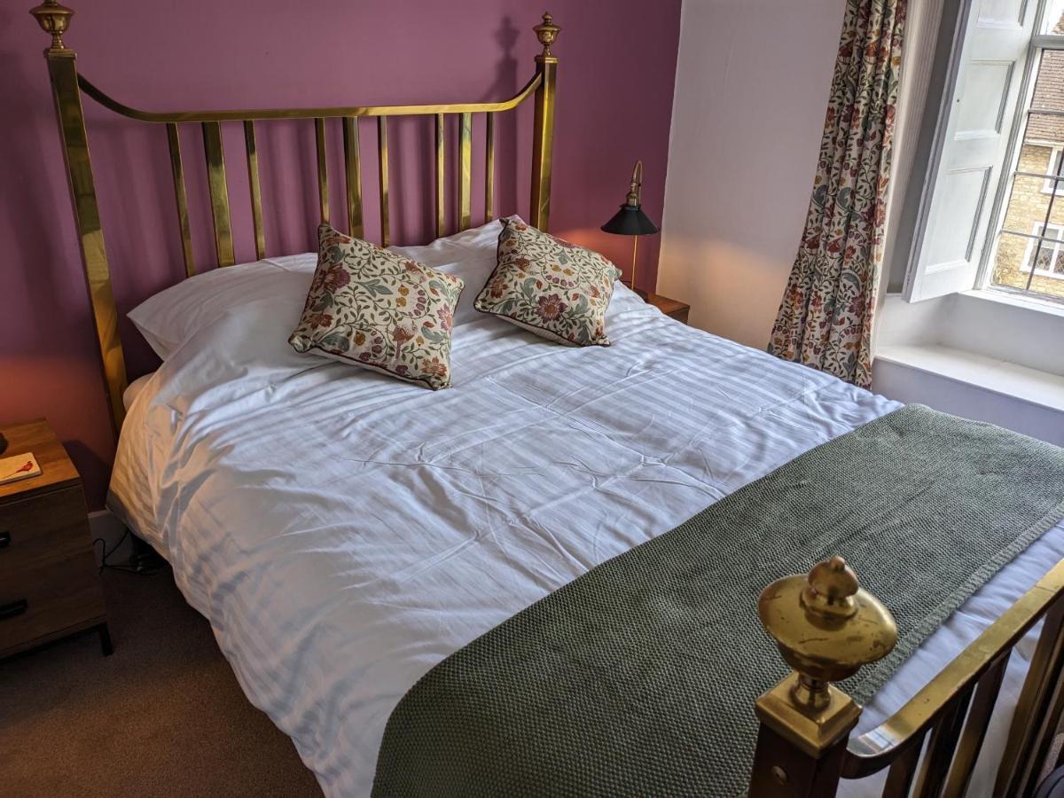 Bed and Breakfast Cowpers Oak Olney Pokoj fotografie